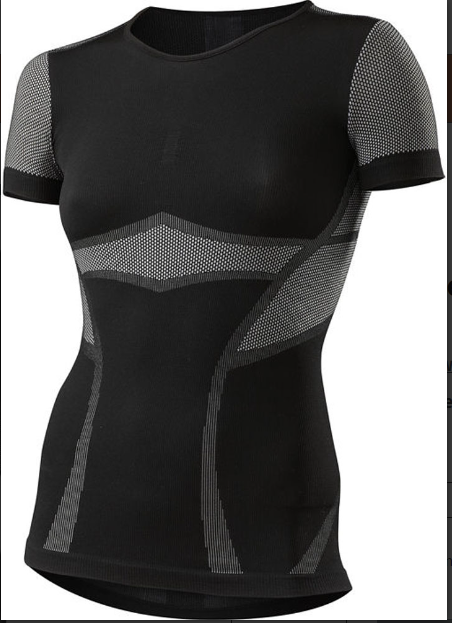 ENGINEERED TECH LAYER SLEEVELESS W/BRA WMN